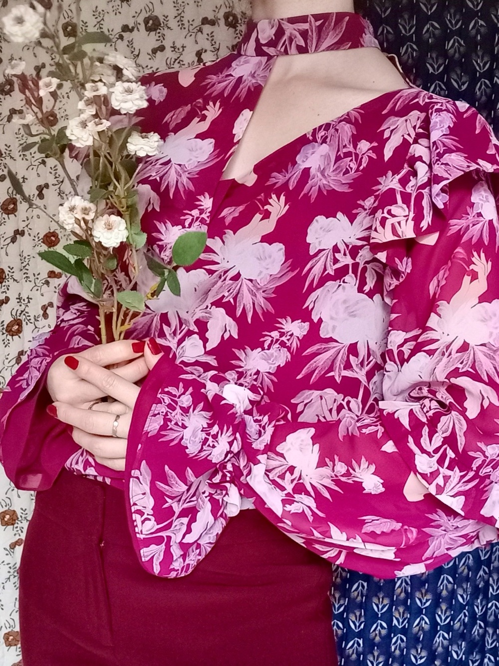 Three Floor β Florry Georgette Asymmetrical Ruffle Choker Blouse Floral 2 - Picture 1 of 17